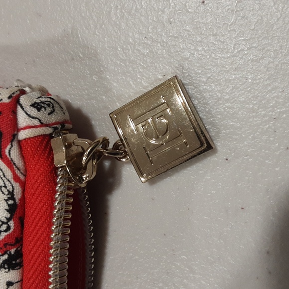 NEIMAN MARCUS CAROLINA HERRERA - Picture 3 of 4